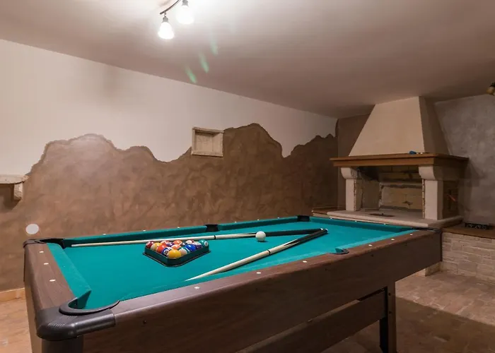 Luxury Hedone With Pool & Whirpool In Near The Willa Pula
