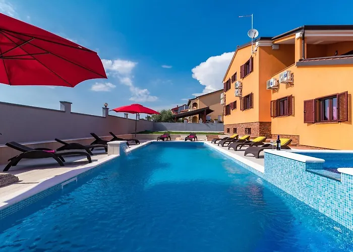 Luxury Hedone With Pool & Whirpool In Near The Willa Pula
