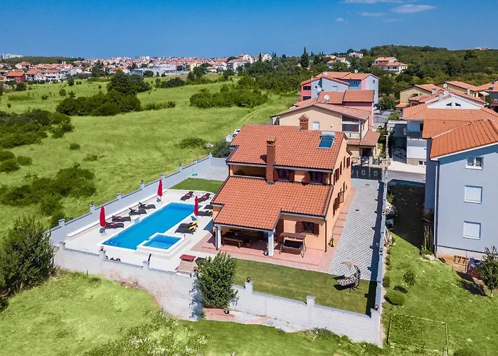 Willa Luxury Hedone With Pool & Whirpool In Near The *