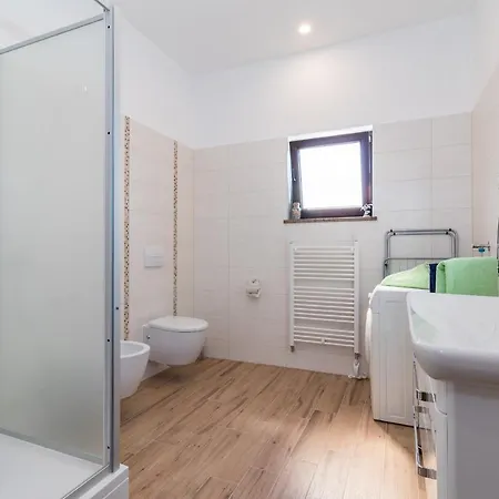 Luxury Hedone With Pool & Whirpool In Near The