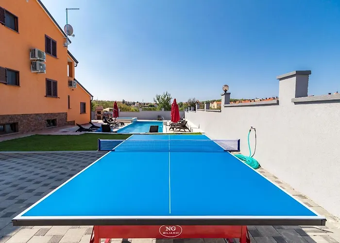 וילה Luxury Hedone With Pool & Whirpool In Near The *