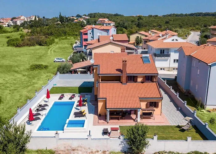 Villa Luxury Hedone With Pool & Whirpool In Near The *