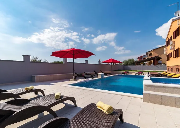 Vila Luxury Hedone With Pool & Whirpool In Near The *