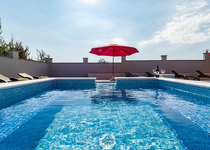 Luxury Hedone With Pool & Whirpool In Near The Vila *