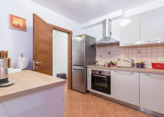 Luxury Hedone With Pool & Whirpool In Near The Vila *