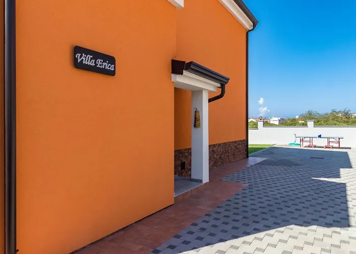 Luxury Hedone With Pool & Whirpool In Near The