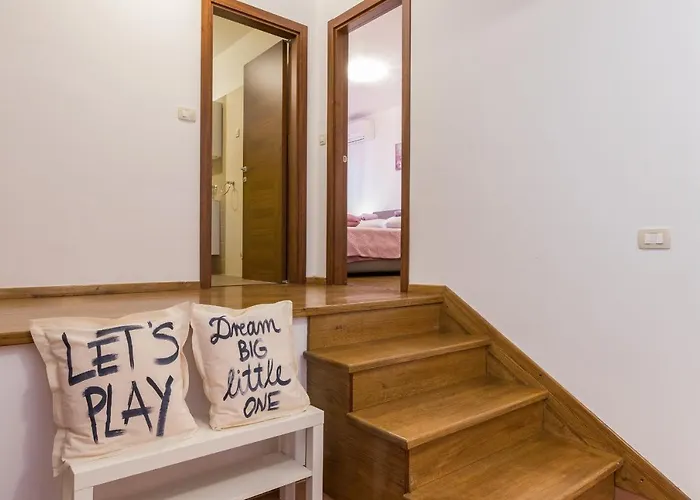 Luxury Hedone With Pool & Whirpool In Near The Vila Pula