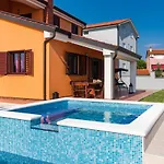 Luxury Hedone With Pool & Whirpool In Near The Villa *